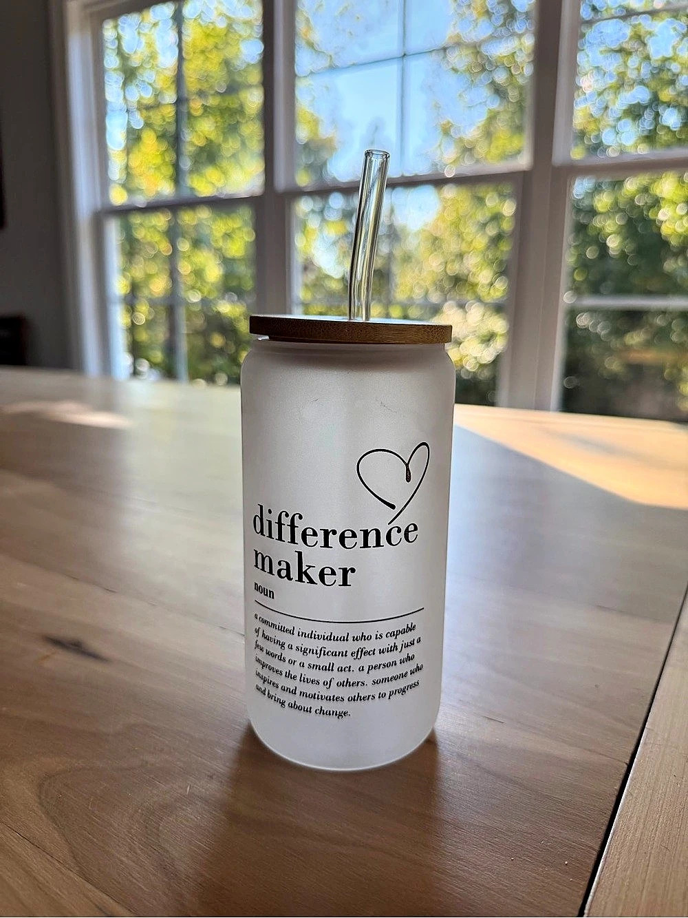 difference maker White Tumbler with Wood Lid - NEVER USED
